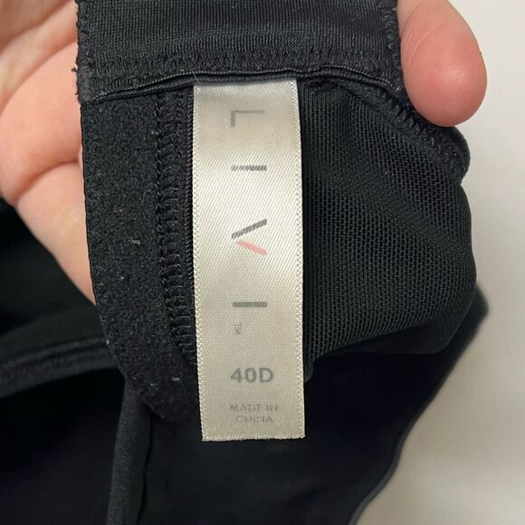 LIVI Active Plus Size Black Max Support Wicking Underwire Sports Bra SZ 40D - Picture 5 of 5